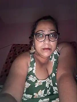 Snapshot of MISTI_KOLK chatting on July 11, 2026, 5:57 pm MISTI KOLK online show from July 11, 2026, 5:57 pm