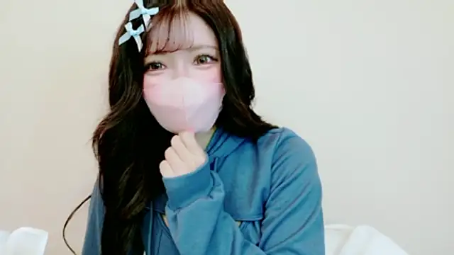 Milky oo online show from December 21, 2025, 4:47 am