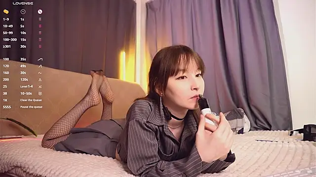 SoraYumeXXX online show from December 19, 2025, 1:42 am