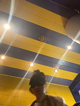 SilkyMira online show from March 20, 2026, 3:24 pm