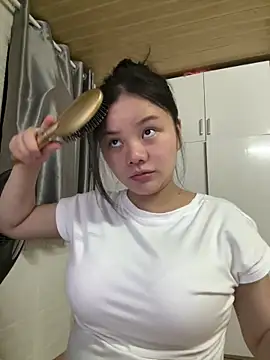 Snapshot of leo-kitty chatting on March 6, 2026, 3:07 pm leo-kitty online show from March 6, 2026, 3:07 pm