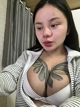 Snapshot of leo-kitty chatting on March 26, 2026, 3:32 pm leo-kitty online show from March 26, 2026, 3:32 pm