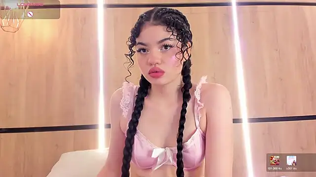 chloe cortez online show from July 29, 2026, 10:14 am