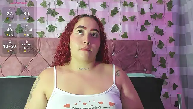 Snapshot of Ayla-marttinez chatting on February 28, 2026, 12:21 am Ayla-marttinez online show from February 28, 2026, 12:21 am