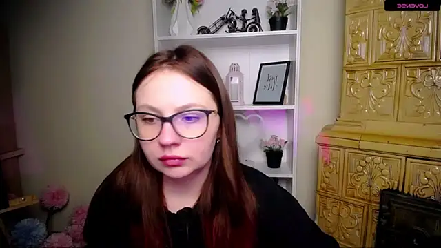 LiliaErmi online show from December 20, 2025, 5:54 am