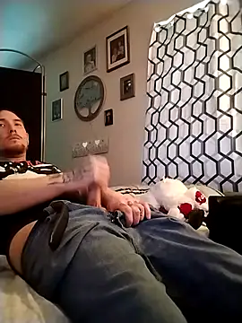 sexywhitedickxh online show from January 13, 2026, 6:34 pm