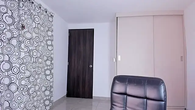 BabyMiaa  online show from February 25, 2026, 11:26 pm