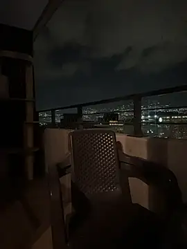 Snapshot of ValeriaTorress_ chatting on March 14, 2026, 12:05 am ValeriaTorress online show from March 14, 2026, 12:05 am