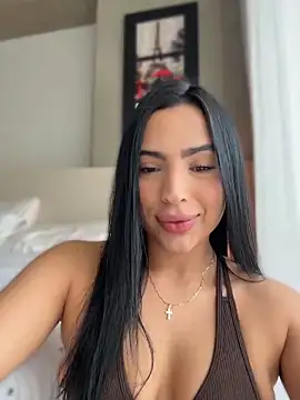 Snapshot of ValeriaTorress_ chatting on April 16, 2026, 7:03 pm ValeriaTorress online show from April 16, 2026, 7:03 pm