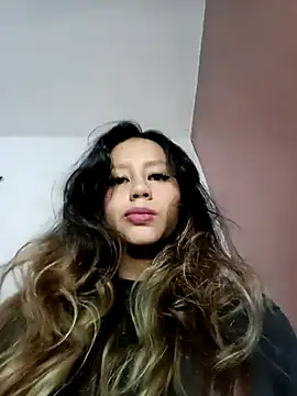 Snapshot of Annalia69 chatting on June 6, 2026, 3:12 am Annalia69 online show from June 6, 2026, 3:12 am
