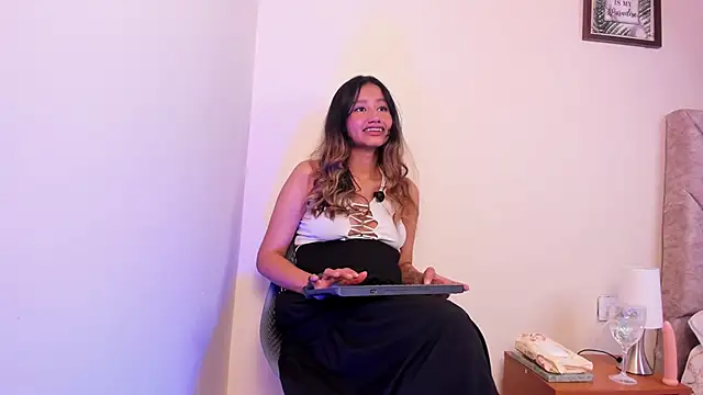 Snapshot of Annalia69 chatting on January 17, 2026, 4:21 pm Annalia69 online show from January 17, 2026, 4:21 pm