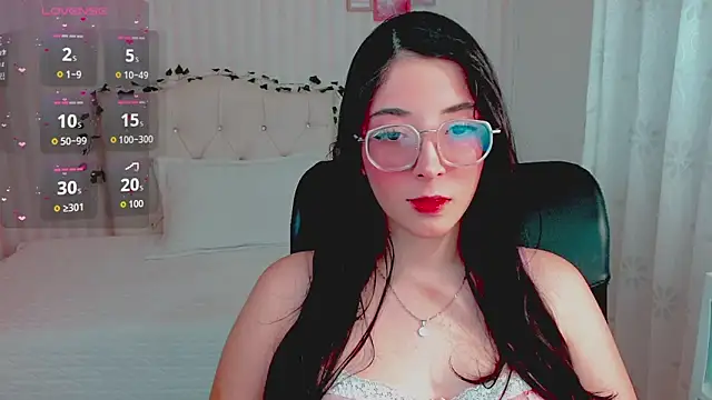 emmalove doll online show from March 14, 2026, 12:16 am