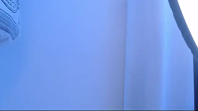 aylin ross  online show from March 21, 2026, 4:46 am