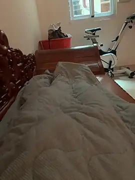 Snapshot of Phuc214055 chatting on December 15, 2025, 4:29 am Phuc214055 online show from December 15, 2025, 4:29 am