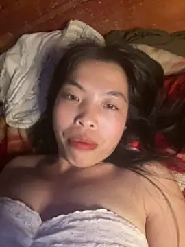 lux-su online show from April 22, 2026, 1:51 pm