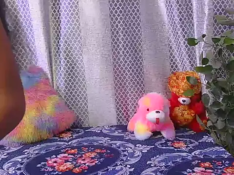 hey-pinky online show from April 22, 2026, 5:14 am