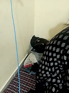 sexy shital online show from February 18, 2026, 3:04 am