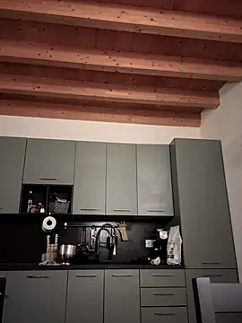 YourSlutQueen online show from December 20, 2025, 4:32 pm