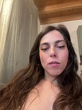 YourSlutQueen online show from April 28, 2026, 10:19 am