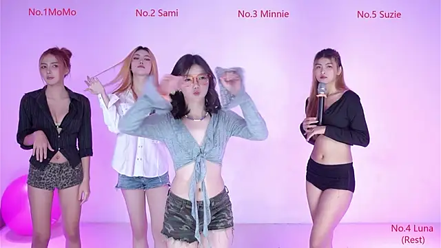 G-Velvet online show from April 22, 2026, 4:36 pm