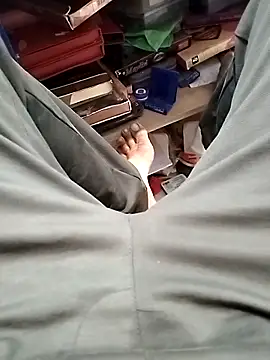 mohit08desi online show from December 22, 2025, 11:21 am