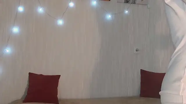 AnneNexxtDoor online show from January 11, 2026, 4:08 am