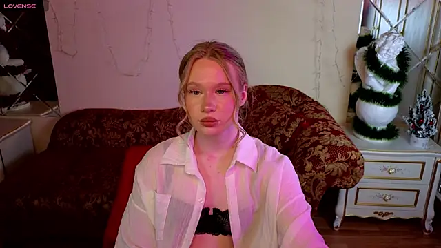 RebeccaLewis online show from January 7, 2026, 4:17 am