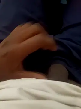 shurti51278 online show from March 9, 2026, 9:13 am