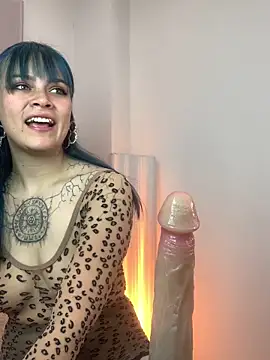 Snapshot of Adelaindiamond_ chatting on June 4, 2026, 12:43 pm Adelaindiamond online show from June 4, 2026, 12:43 pm