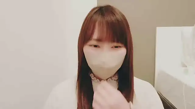 yuyuchan   online show from January 10, 2026, 12:11 pm