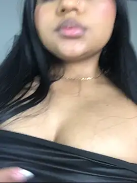 Snapshot of SalomeReed chatting on December 15, 2025, 4:57 pm SalomeReed online show from December 15, 2025, 4:57 pm