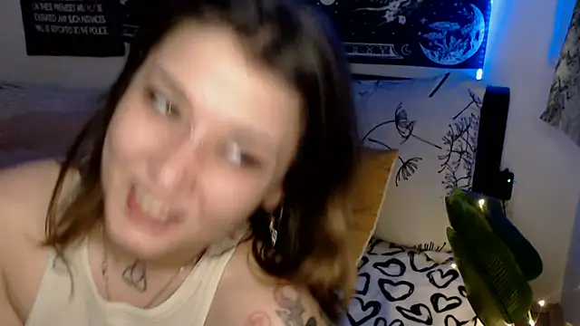 AlienforTwenty online show from February 24, 2026, 2:56 am