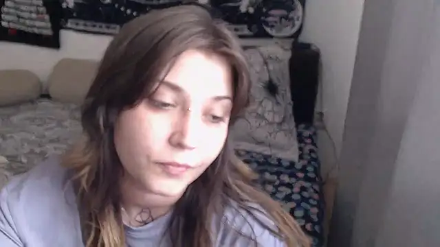 Snapshot of AlienforTwenty chatting on July 28, 2026, 12:48 pm AlienforTwenty online show from July 28, 2026, 12:48 pm
