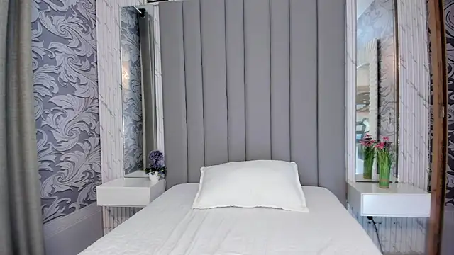 Snapshot of beautifulgirl4u_ chatting on July 16, 2026, 11:24 pm beautifulgirl4u online show from July 16, 2026, 11:24 pm
