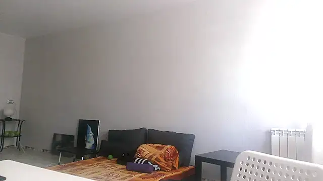 Snapshot of Alice_newhome chatting on July 7, 2026, 12:42 pm Alice newhome online show from July 7, 2026, 12:42 pm