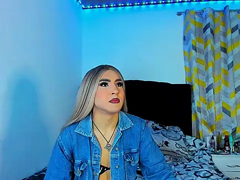 georgiina giio online show from December 15, 2025, 7:58 am