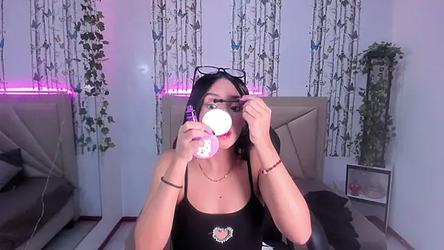 Snapshot of valeria_dark_ chatting on June 12, 2026, 6:05 pm valeria dark online show from June 12, 2026, 6:05 pm