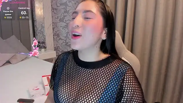 goodgirl22   online show from April 21, 2026, 1:07 am