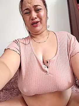 MMia 18 online show from December 20, 2025, 1:03 pm