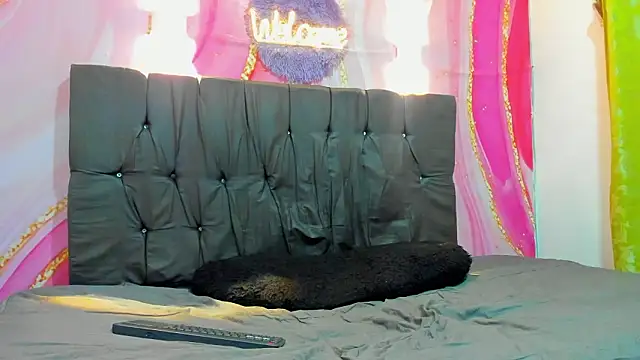 Straight Guy22 online show from January 16, 2026, 4:05 am