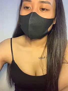 NinaBaby22 online show from May 8, 2026, 6:17 am