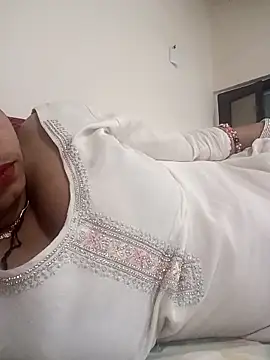 Snapshot of Barbie-Doll7 chatting on March 21, 2026, 1:48 pm Barbie-Doll7 online show from March 21, 2026, 1:48 pm