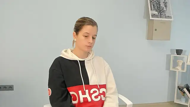 EstellaRank online show from December 20, 2025, 6:16 am