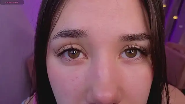 Nicoll Cherry online show from February 2, 2026, 6:01 am