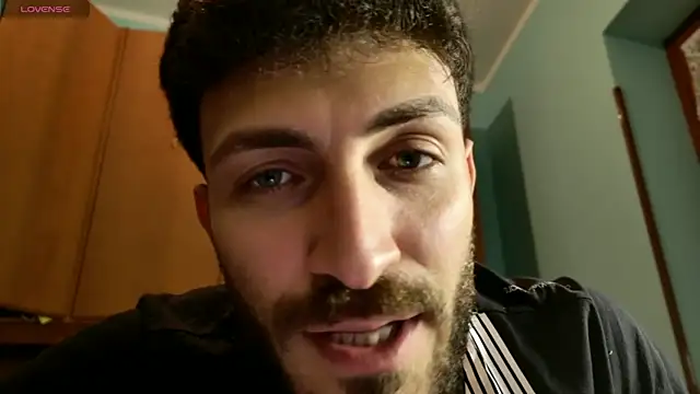 Snapshot of mark_ariete chatting on May 19, 2026, 9:33 pm mark ariete online show from May 19, 2026, 9:33 pm