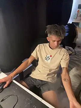 Snapshot of jhaycobXgarcia chatting on February 2, 2026, 9:03 pm jhaycobXgarcia online show from February 2, 2026, 9:03 pm