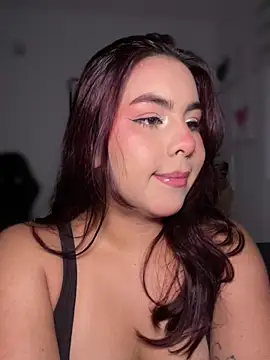 Zarahs Blare1 online show from April 23, 2026, 1:01 am