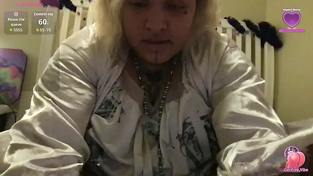 Snapshot of succubussy666 chatting on February 11, 2026, 2:28 pm succubussy666 online show from February 11, 2026, 2:28 pm