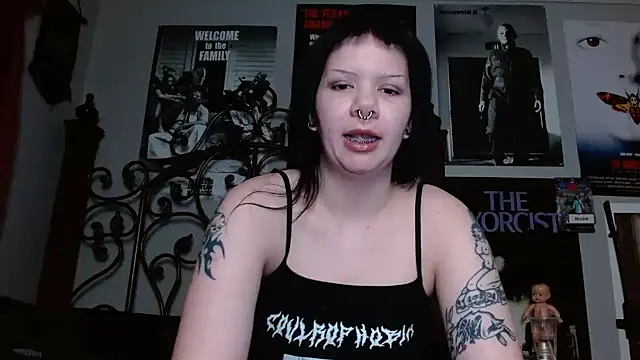 Snapshot of Bettieee_Agura chatting on March 2, 2026, 11:22 pm Bettieee Agura online show from March 2, 2026, 11:22 pm