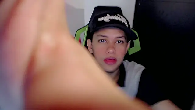 Luky twink online show from February 3, 2026, 12:10 pm